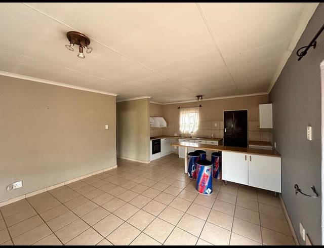 BUSINESS FOR SALE IN SELCOURT